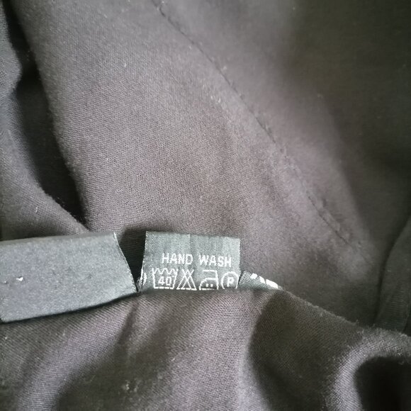 Anandas Collection Womens Black Lace Detailing Floral Embroidered Blouse Size XL - Picture 6 of 6